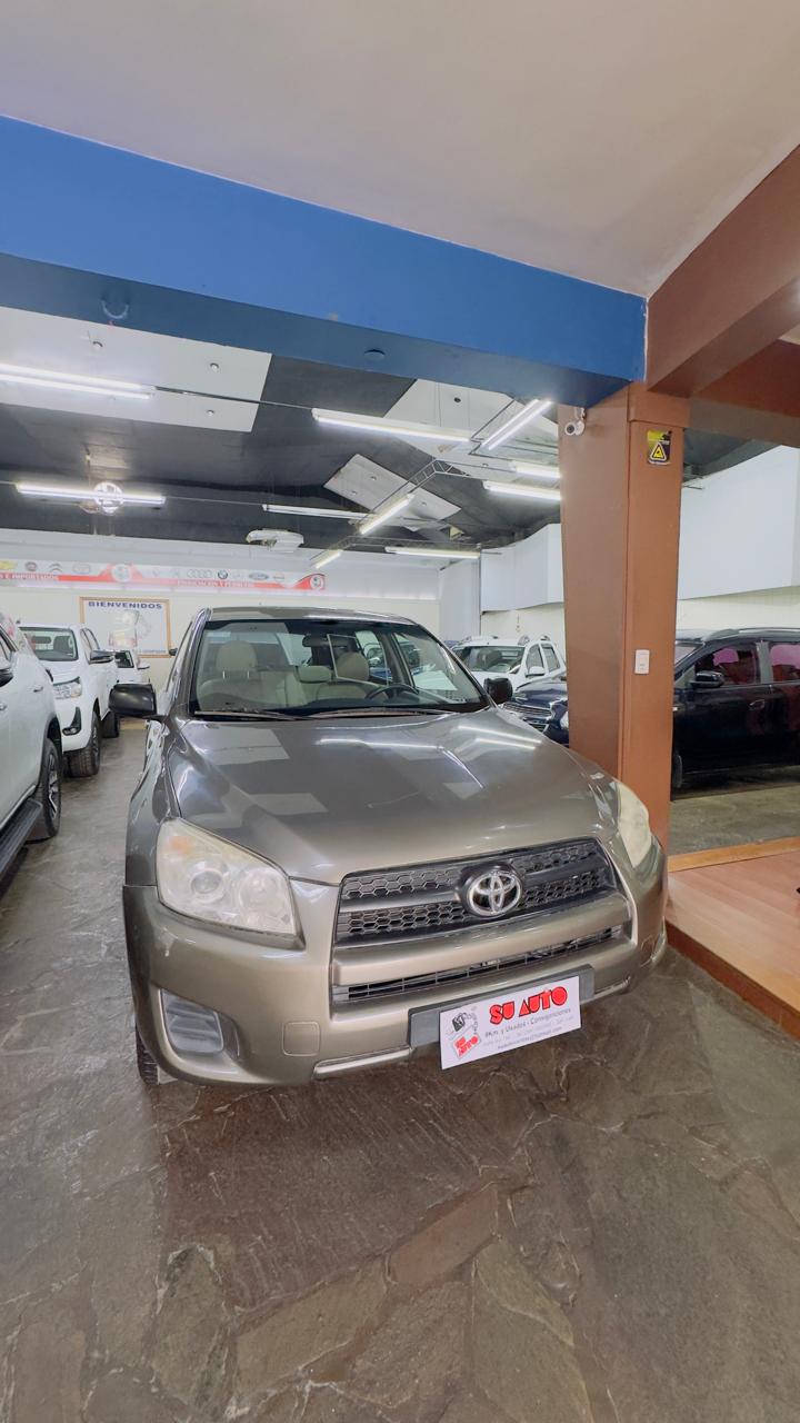 TOYOTA RAV